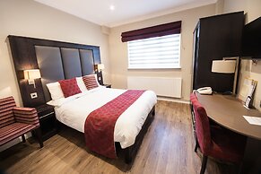 Crown Lodge Hotel