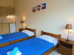 Yannis Residences