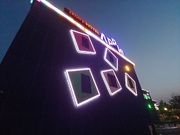 Apple Drive-in Motel