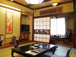 Chuo Hotel
