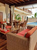 Amalia Apartments