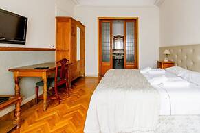 Baires House