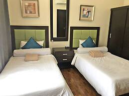 Royale Tagaytay B&B