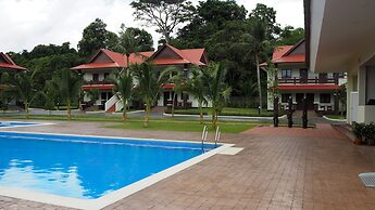 Lotus Seaview Beach Resort
