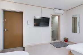 Hub Guest House