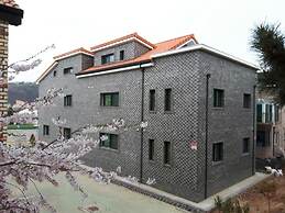 Hub Guest House