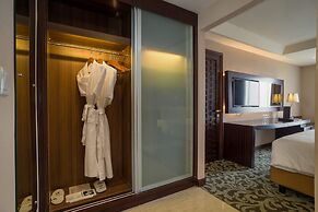 Swiss-Belhotel Serpong