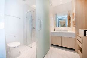 Blooming Hill Boutique Suites