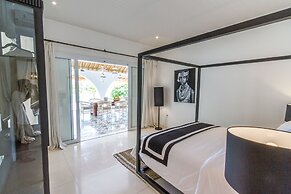 Villa Kusuma