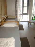 Hostel Katyusha Travel Center