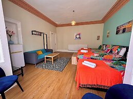 @part Bernard Rooms