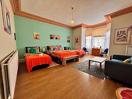 @part Bernard Rooms