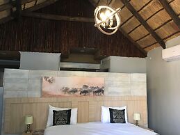 Thomo's Inn
