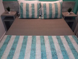 PH SUITES
