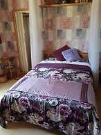Sasana Guest House