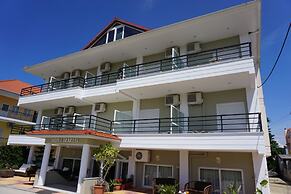 Hotel Iraklis