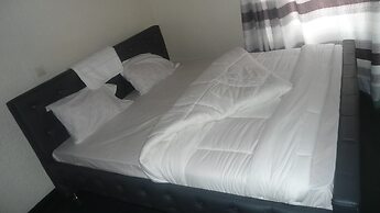 Airport Inn Motel