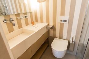 Guillaume Suites