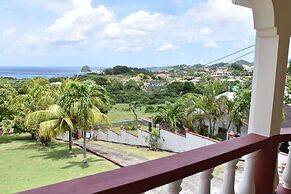 Amarilla Apts