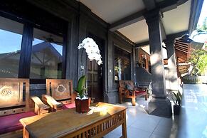 Arik's Homestay