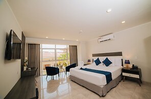Palm Hotel