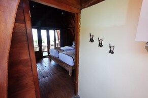 Adara Beach Hut