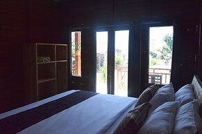 Adara Beach Hut