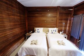 Adara Beach Hut