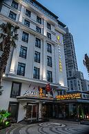 Grand Lark Otel