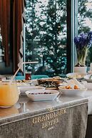 Grand Lark Otel