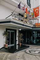 Grand Lark Otel
