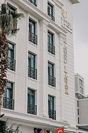 Grand Lark Otel