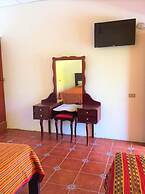 Lauris Hotel