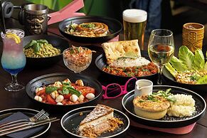Moxy York