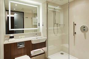 Courtyard by Marriott Oxford City Centre