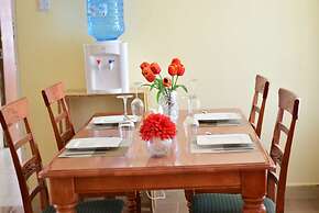 254 Airport Inn