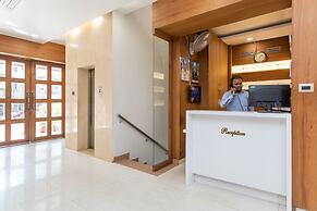Capital O 27658 Hotel New Mohit Regency