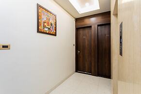 Capital O 27658 Hotel New Mohit Regency