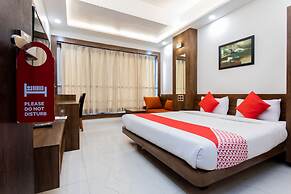 Capital O 27658 Hotel New Mohit Regency