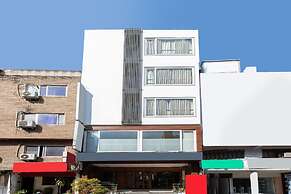Capital O 27658 Hotel New Mohit Regency