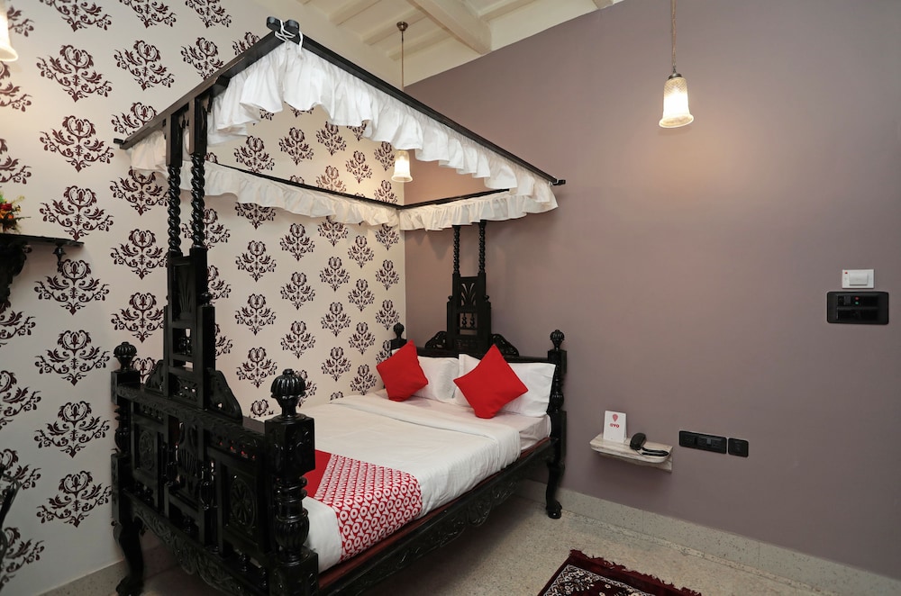 OYO 22297 Hotel 86b
