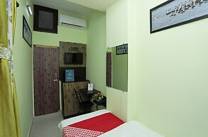 OYO 22297 Hotel 86b