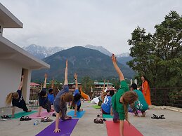 Hotel Buddha House Himalayan Brothers