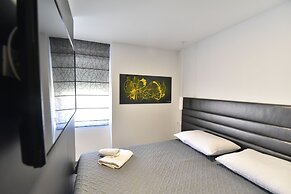 Mono Apartments & Rooms