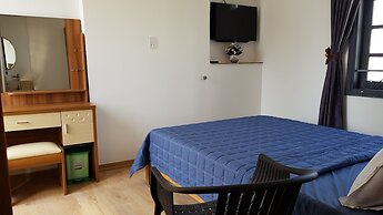 Bobo House