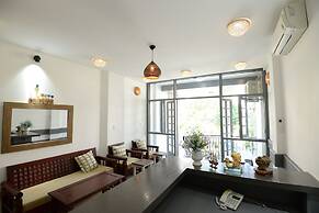 Bobo House