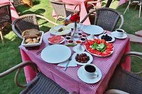 Emre Hotel 10 Oda