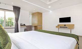Treebo City Inn, Satara