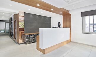 Treebo City Inn, Satara