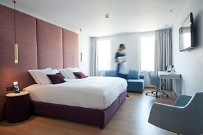 Athenaeum Smart Hotel